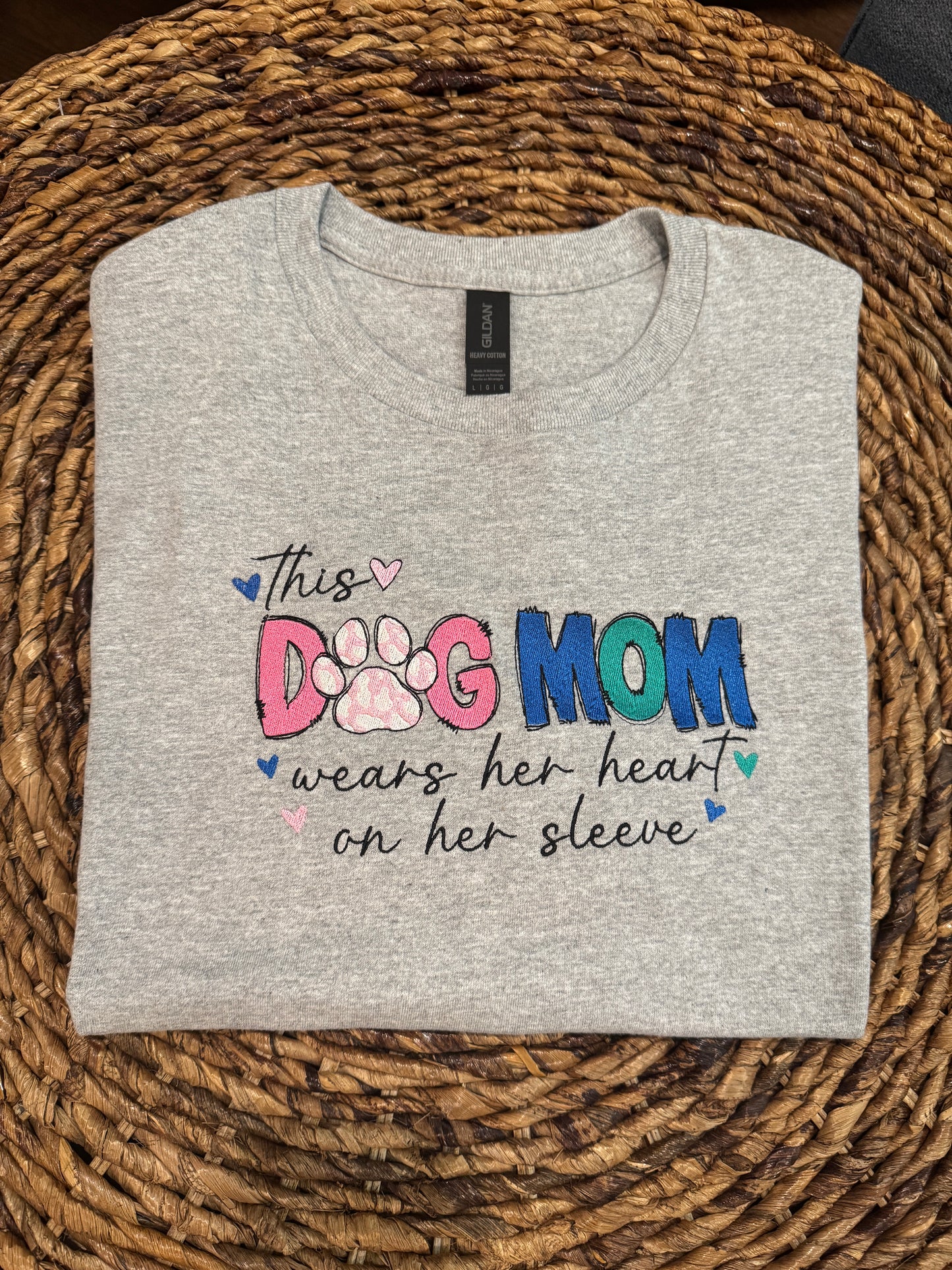 Mama T-shirt with Dog Print
