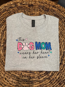 Mama T-shirt with Dog Print